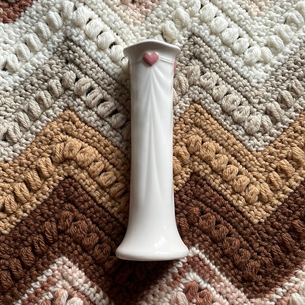 🌸 Vintage FTDA Pink Heart Bud Vase